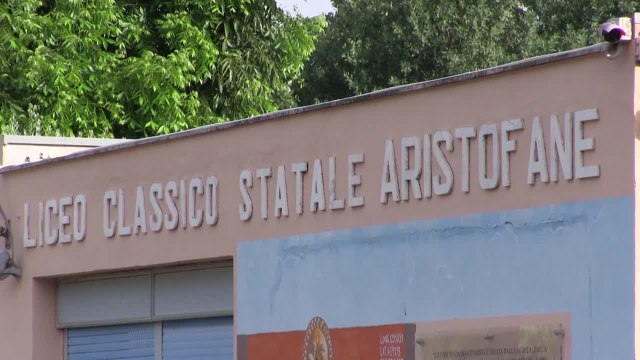 Maturita', nei temi d'italiano da Verga al Covid, dalla Segre all'iperconnessione