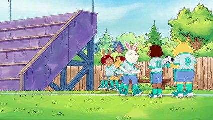 Francine and the Soccer Spy ⚽ Arthur Full Episode!