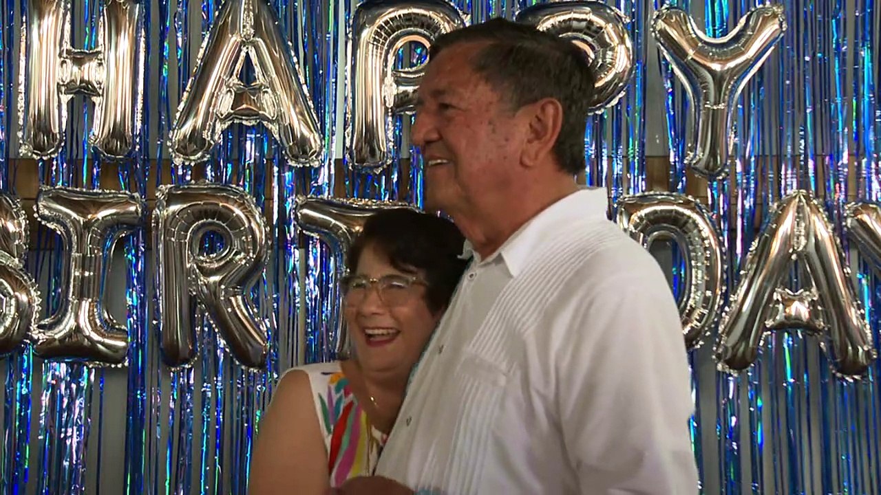 Celebran a lo grande cumpleaños de Michel | CPS Noticias Puerto Vallarta