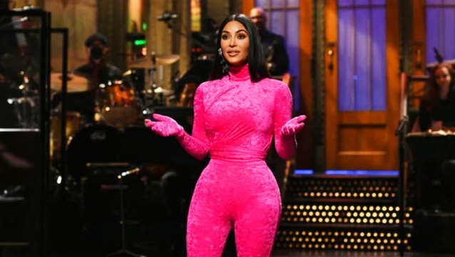 Kim Kardashian Had “No Idea” Will Ferrell, Jimmy Fallon Were on ‘SNL’ | THR News