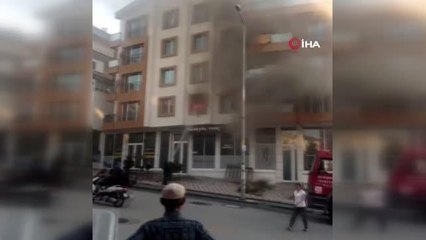 Ankara'da dairede çıkan yangın paniğe sebep oldu