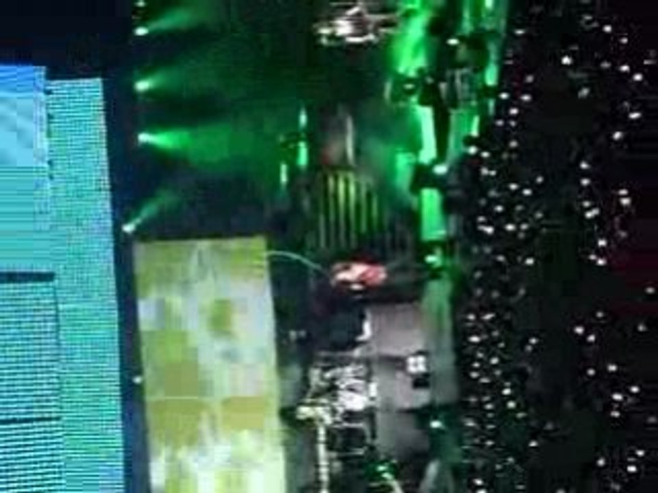 TOKIO HOTEL 1000 MEERE PARIS BERCY 9 MARS 2008