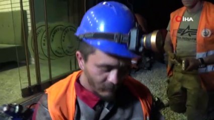 Onlar yangının gönüllü kahramanları! Yerlerde uyuyup çalışmaya devam ediyorlar