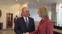 Çavuşoğlu, İngiltere Dışişleri Bakanı Liz Truss ile bir araya geldi