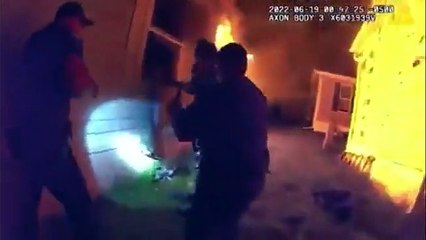 Bombeiro salva criança de três anos