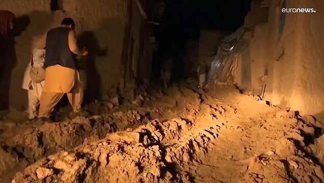 Землетрясение в Афганистане: больше тысячи погибших