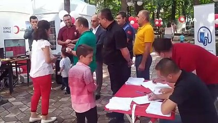"Kan Bağışı Festivali"ne yoğun ilgi: Öğrenciler birbirleriyle yarıştı