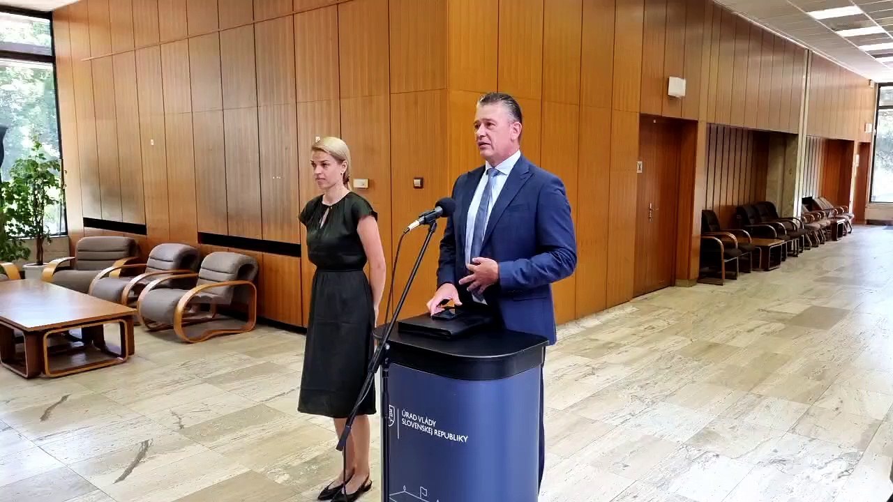 ZÁZNAM: R. Mikulec: Obnova vozidiel MV SR je pre mňa jednou z priorít