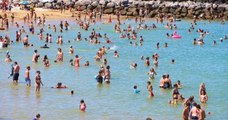 Sur cette plage espagnole, faire pipi dans la mer ou le sable est passible d'une amende de 750 euros