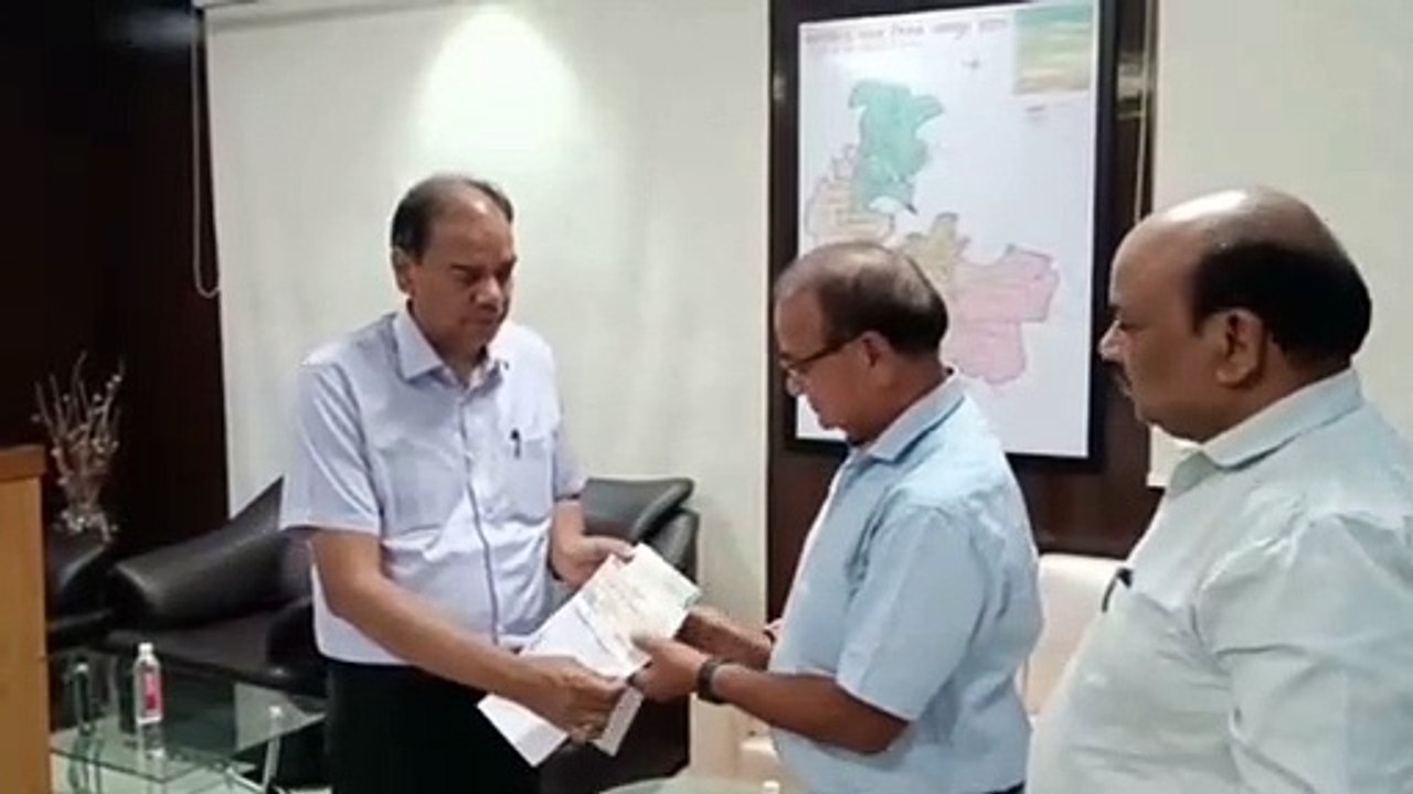 UD Tax जमा कराओ...नगर से 'सम्मान पाओ'