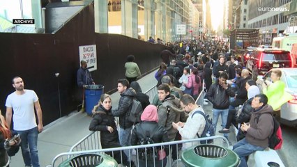Apple shop workers in Baltimore suburb win milestone vote to unionise