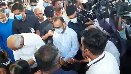 Gujrat:  अब एज्युकेशन के साथ बच्चे पढ़ेंगे भगवद् गीता के पाठ