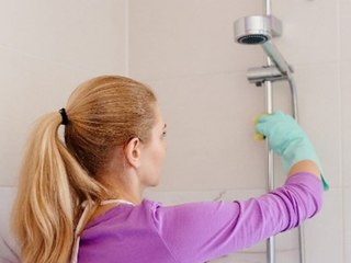 Badreiniger bei "Öko-Test": Dieses Produkt fällt durch