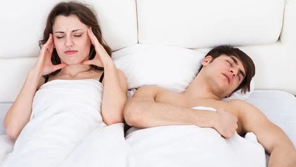 नींद में बड़बड़ाना खतरनाक, क्या है नींद में बड़बड़ाने का कारण | Boldsky *Health