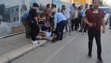 Otomobil yayaların arasına daldı: 3 yaralı