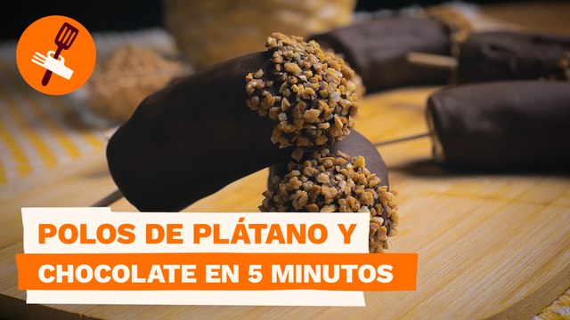 Polos de platano y chocolate listos en 5 minutos