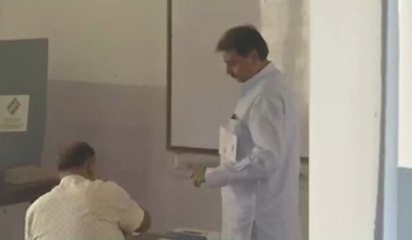 Rampur-Azamgarh Bypoll में वोटिंग प्रतिशत ने नेताओं की चिंता बढ़ाई! |Hindi News