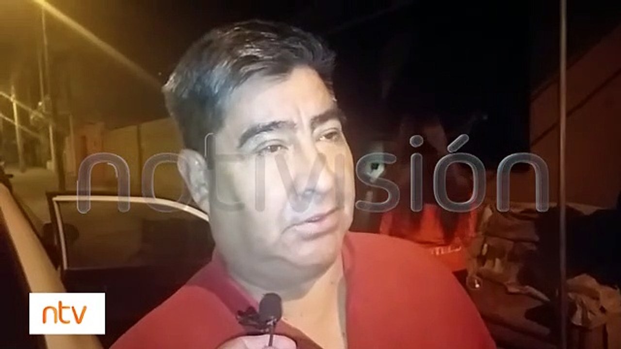 Vecinos ayudaron a apagar el incendio en tapicería