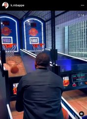 Fan de NBA, Kylian Mbappé enchaîne les paniers