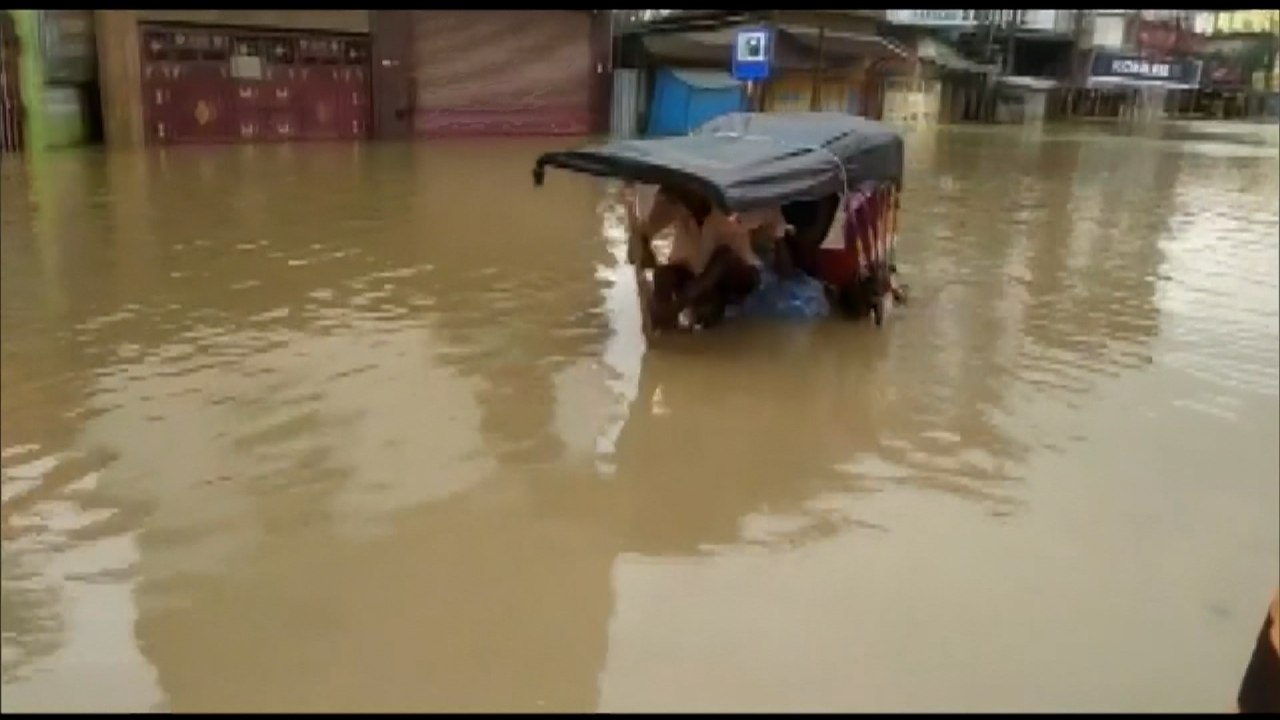 Assam Floods 2022: Watch the most difficult res...