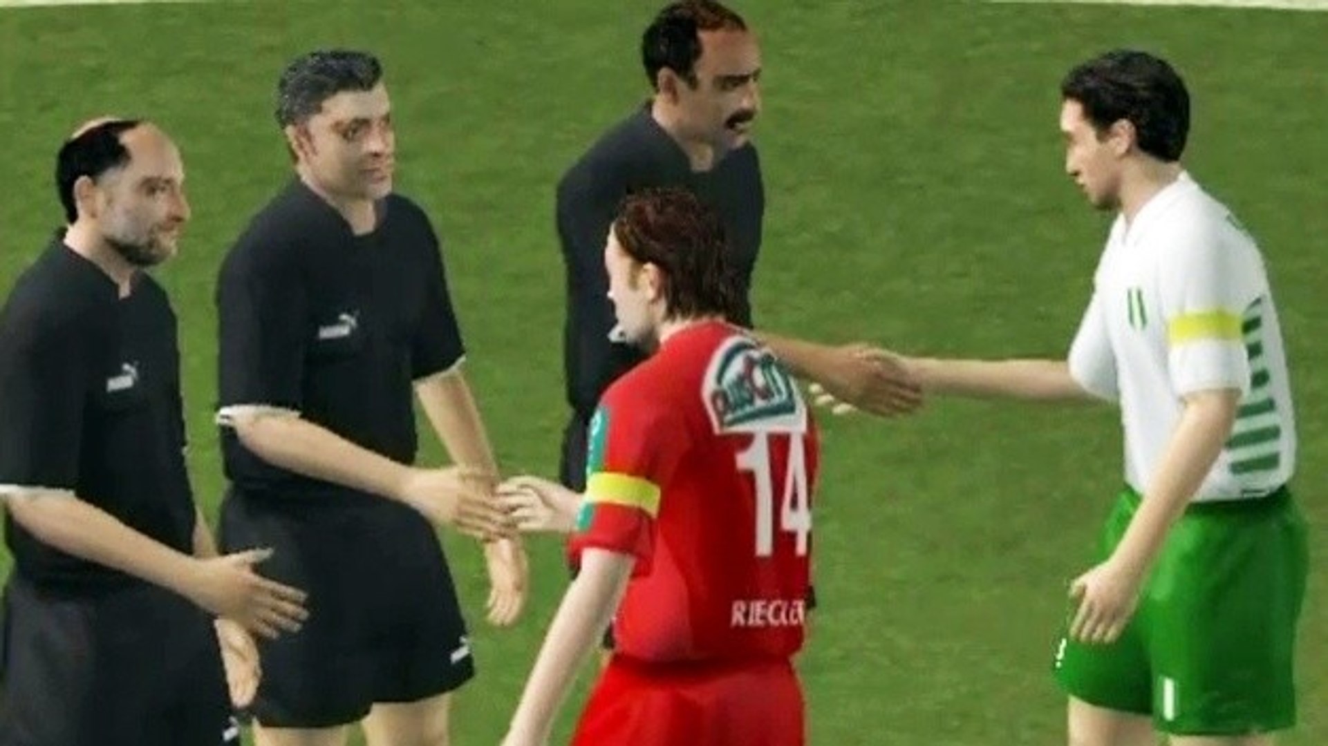 ⁣This is Football 2004 - Test zum Sport-Spiel aus der GamePo 05/2004