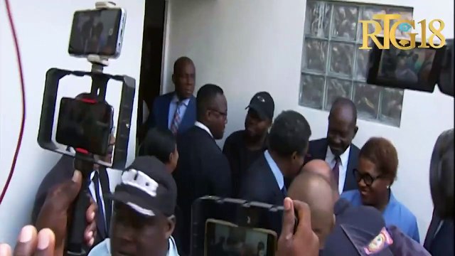 Premye minis lan Ariel Henry vizite OPC pou diskite sou fenomèn ensekirite ak kidnapin nan peyi a.