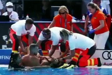 LOOK_ US swimmer Anita Alvarez rescued from World Championship pool after FAINTI