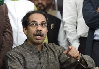 Uddhav Thackeray to hold meeting with MPs today | ABP News