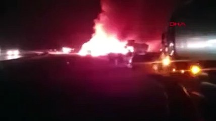 Ankara’da feci kaza: TIR, alev topuna döndü