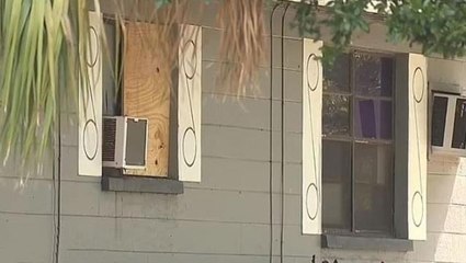 Yatağında uyuyan komşusunu gören kadın donup kaldı! Tatsız karşılaşma feci sonlandı