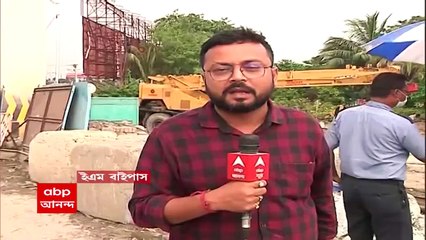 E M Bypass: মেট্রোর কাজ চলাকালীন ই এম বাইপাসে রাস্তার একাংশ বসে গিয়ে বিপত্তি