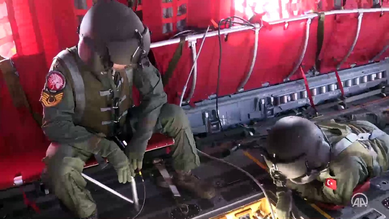 Türkiye'nin en büyük yangın söndürme helikopteri