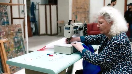 Bigflo et Oli interprètent "Sacré bordel" en live