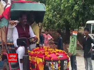 Kheda : જીતુ વાઘાણી જાતે ટ્રેક્ટર ચલાવી બાળકોને લઈ ગયા સ્કૂલે, જુઓ અદભૂત વીડિયો