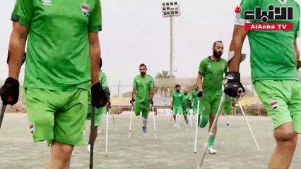 شبان عراقيون أفقدهم العنف الأمل يؤسّسون فريق كرة قدم لمبتوري الأطراف