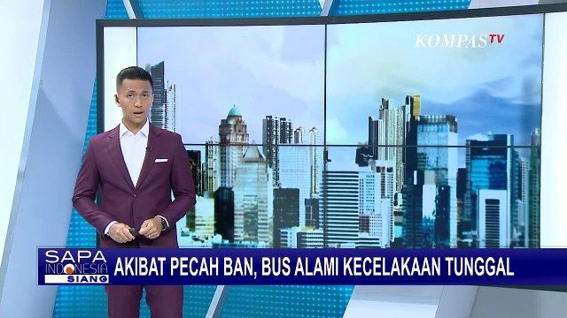 Kecelakaan Tunggal Bus AKAP Tabrak Pembatas Jembatan Hingga Terperosok ke Pinggir Jurang!