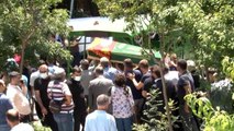 Son dakika haber | İtalya'daki helikopter kazasında hayatını kaybeden Altuğ Erbil toprağa verildi