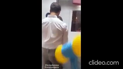 Depois de arrasar Catarina Siqueira, Bernardo Sousa ‘apanhado’ em conversa com a actriz.