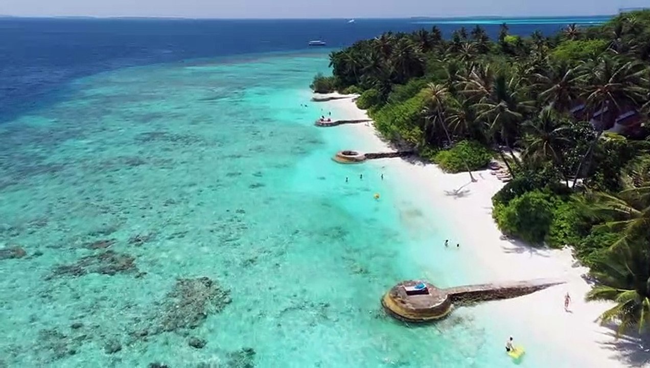 island-banner-video.mp4