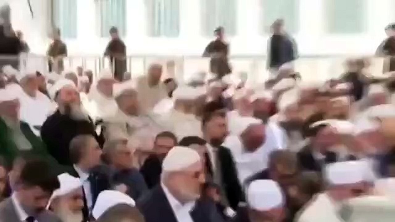 Mahmud Efendi Hazretleri'nin cenazesinde Cübbeli Ahmet Hoca hüngür hüngür ağladı