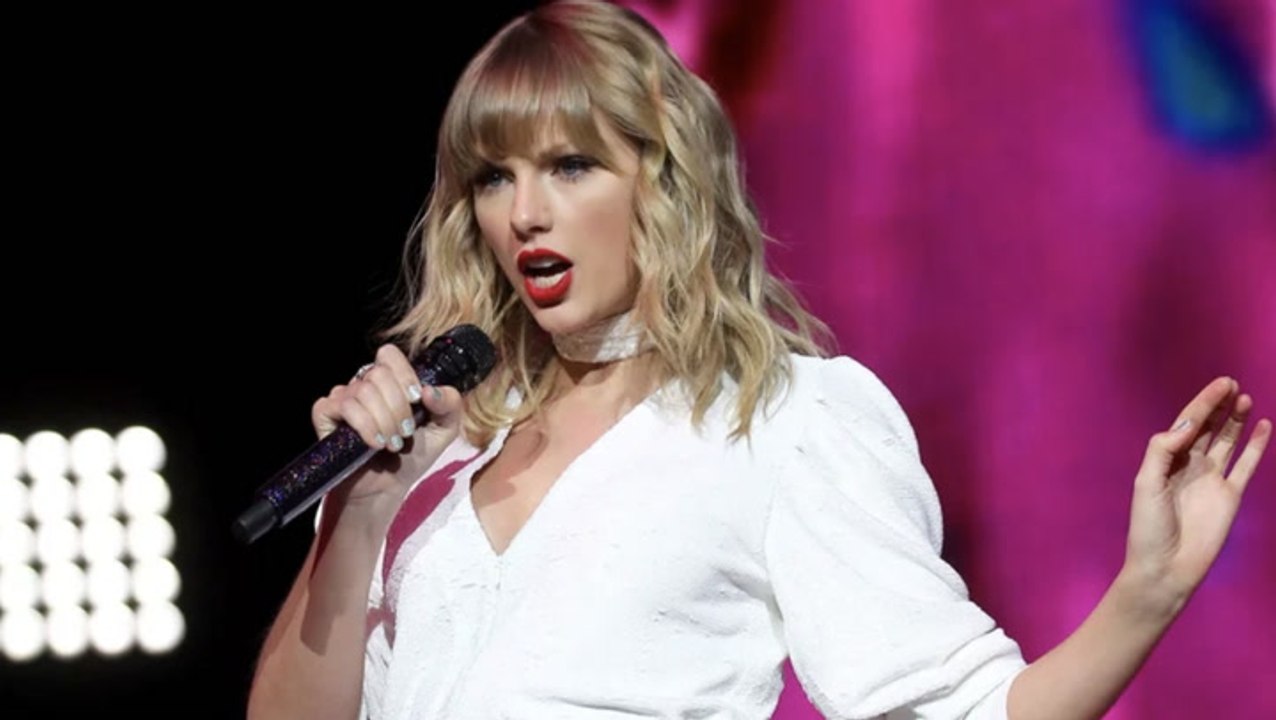 Taylor Swift, FINNEAS, Bette Midler & More Artist React to Roe v. Wade Being Overturned | Billboard News
