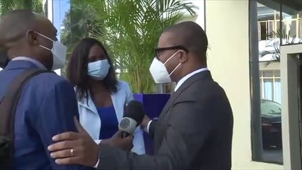 Veja o video: Ate final do mês de junho será aprovada a tabela salarial única