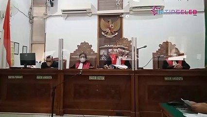 Sidang Perdana Putra Siregar dan Rico Valentino