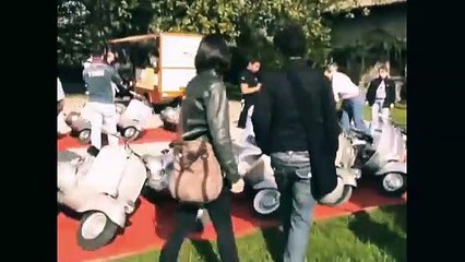 Vespa World Vespa Clasik Italia
