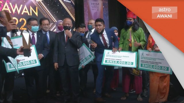 MPI 2021 | Astro AWANI rangkul emas kategori berita video terbaik