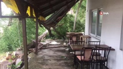 Zonguldak'ta şiddetli fırtına: Bir işletme zarar gördü