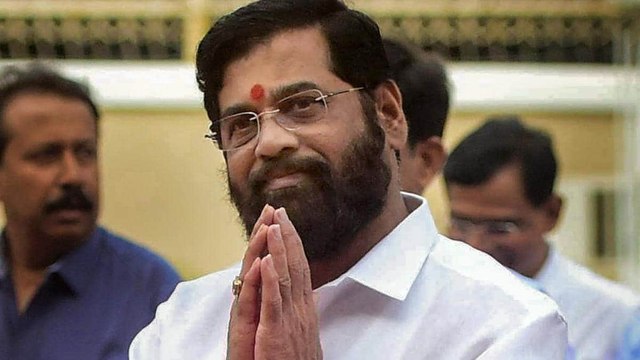 नई पार्टी बनाने की कोशिश में हैं Eknath Shinde, ये होगा पार्टी का नाम | Maharashtra Political Crisis
