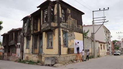 Tarihi yapıların duvarları yer radarıyla tahrip edilmeden görüntüleniyor