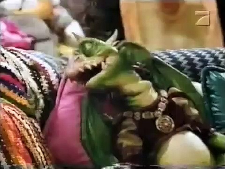 Scorch,der kleine Hausdrache - Der Feuerspeiende Hausgast (Folge.1)