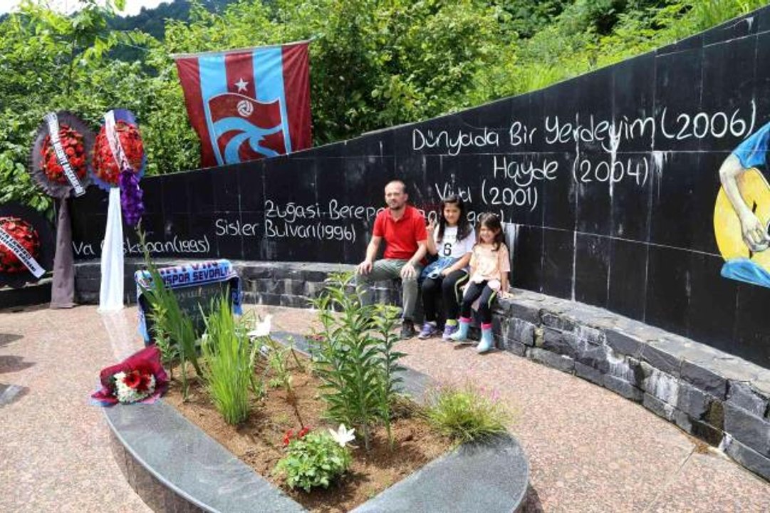 Kazım Koyuncu ölümünün 17. yılında mezarı başında anıldı